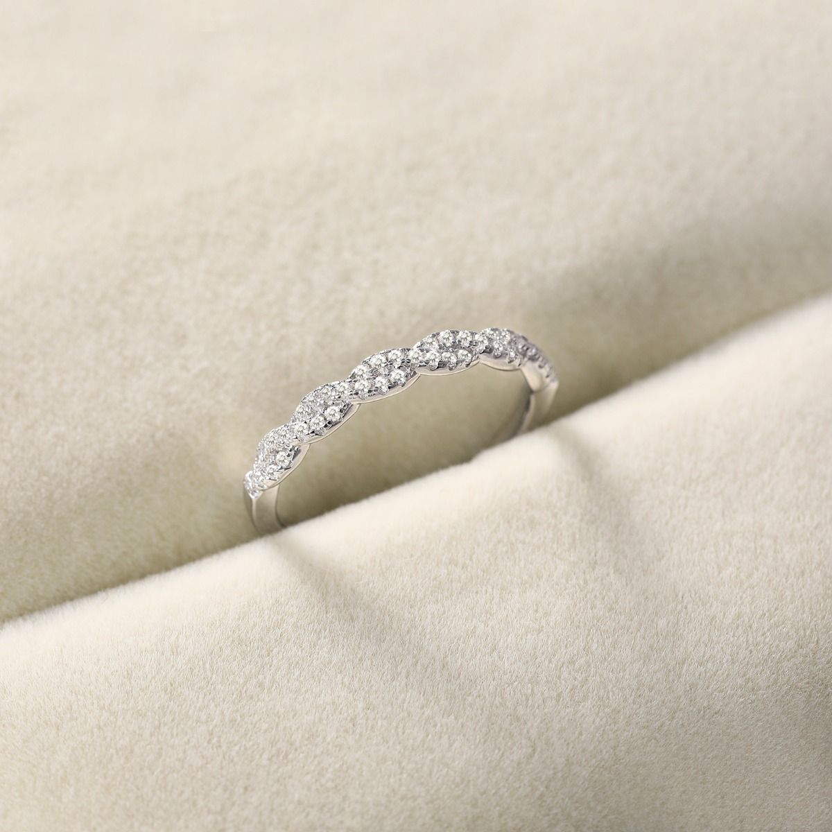 925 Sterling Silver Ring Women Cubic Zirconia Twisted Rope Eternity Ring
