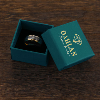 Fashion Jewelry 8mm Gold Plated Hammered Tungsten Carbide Ring for Men Wedding Engagement