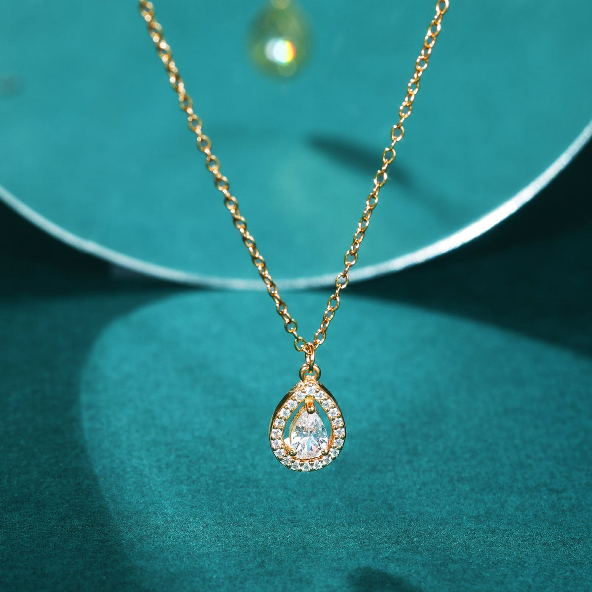 Fine Jewelry Pear Cut Zircon 925 Sterling Silver Pendant Necklace for Women Wedding Birthday Gift
