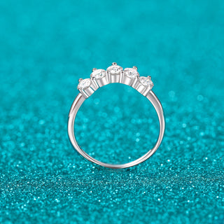 Fine Jewellery Wholesale 0.5ct Round Cut VVS1 925 Sterling Silver Moissanite Rings for Women Wedding Engagement