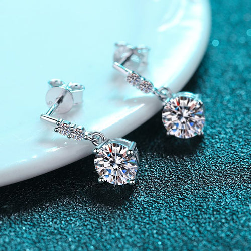 1ct Moissanite Diamond Round Cut Four Claws Stud Earrings 925 Sterling Silver Earrings For Women Hypoallergenic