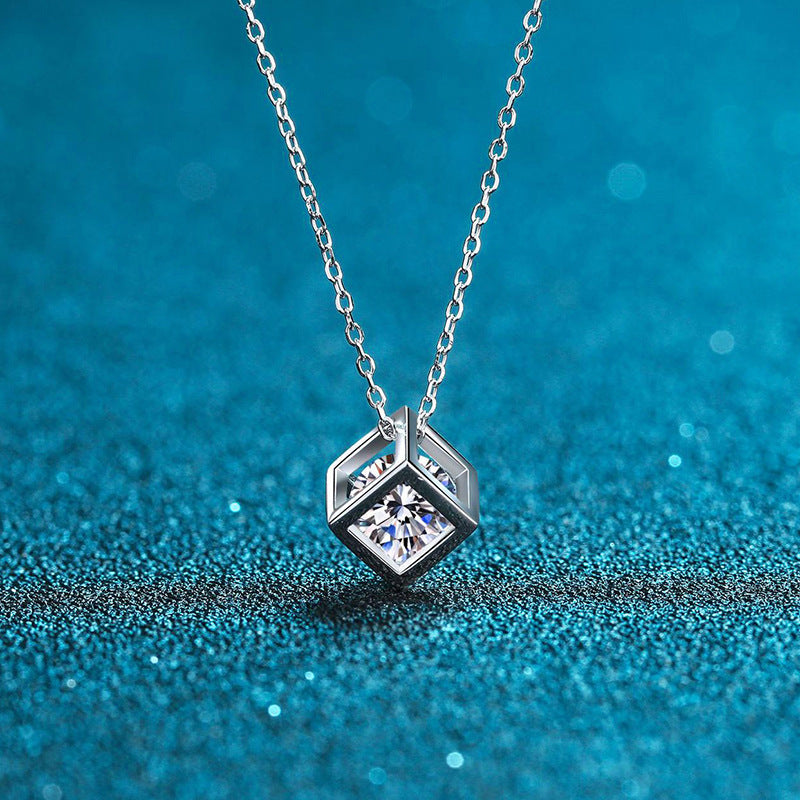Fashion Luxury Jewelry Round Cut Sugar Cube Pendant 925 Sterling Silver Zirconia Necklaces for Women